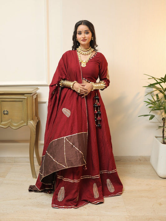 Regal Rustique – Maroon Chanderi Set