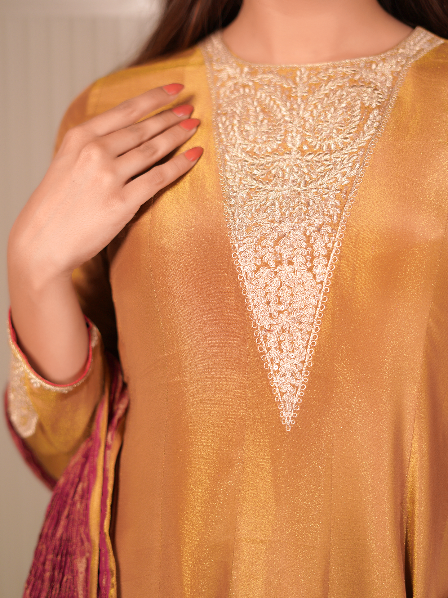 Golden Maroon Aura Set