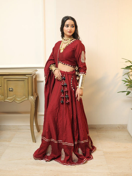 Regal Rustique – Maroon Chanderi Set