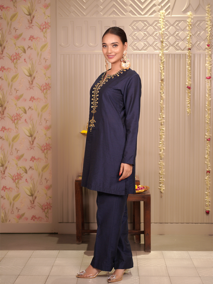 Midnight Noor – Mirror Work Kurta Set