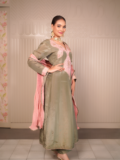 Blush Olive Elegance Set